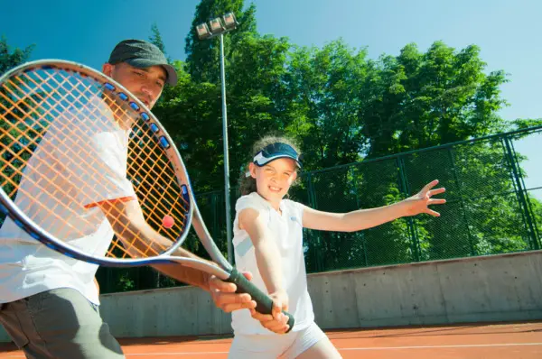 ¿Cómo encontrar un buen entrenador de tenis?  ¿Qué hace a un buen entrenador de tenis?
