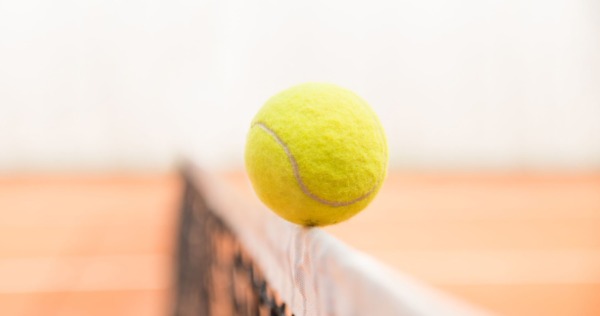 Pelotas de tenis sin presión vs pelotas de tenis presurizadas: ¿cuál es la mejor opción?