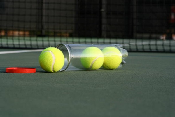 ¿Por qué las pelotas de tenis están presurizadas?