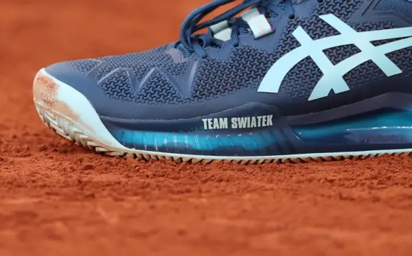 Zapatillas de tenis de Iga Swiatek (temporada 2023)